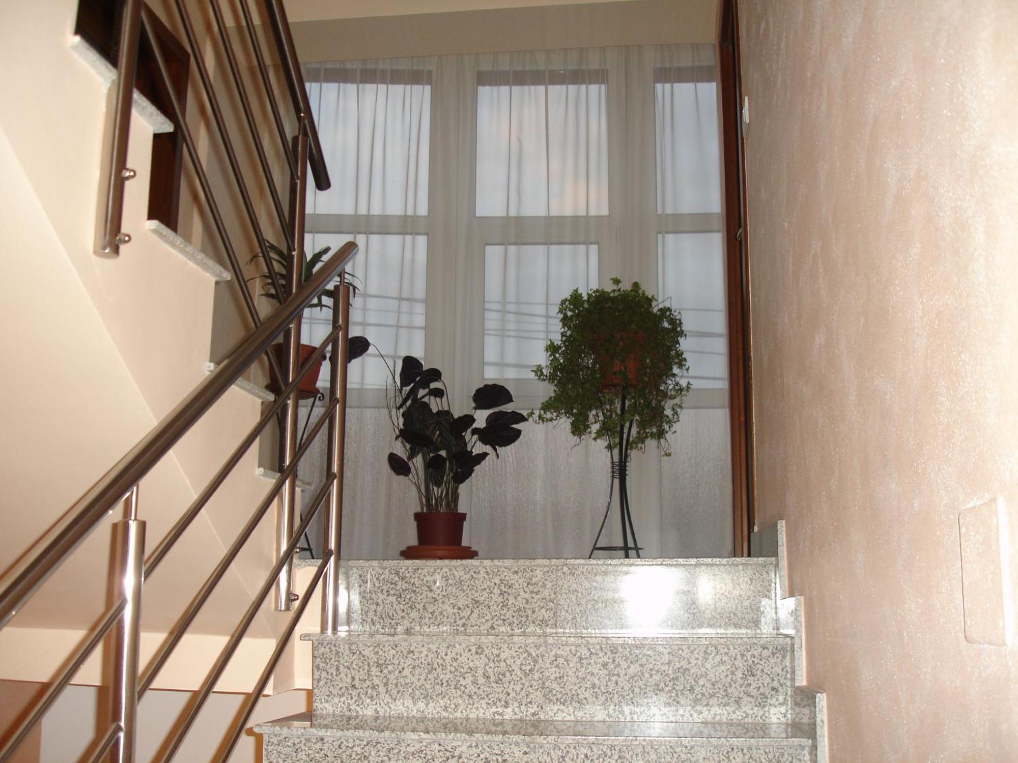 Hotel Lucy Star Cluj-Napoca Exterior photo